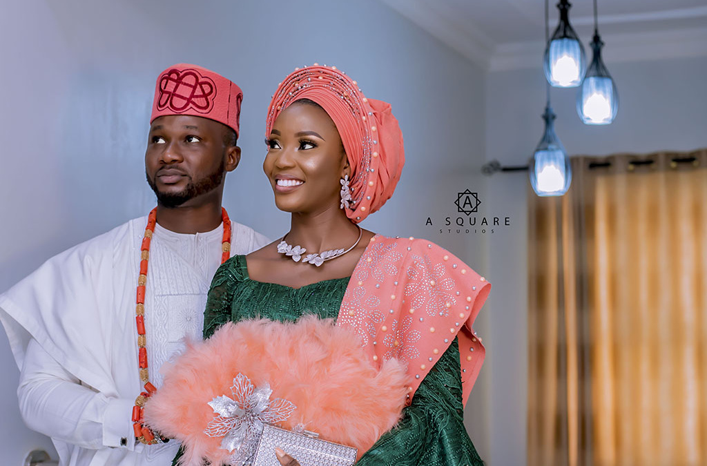 Awe-Inspiring Introduction Pictures of Omowumi & Adewumi