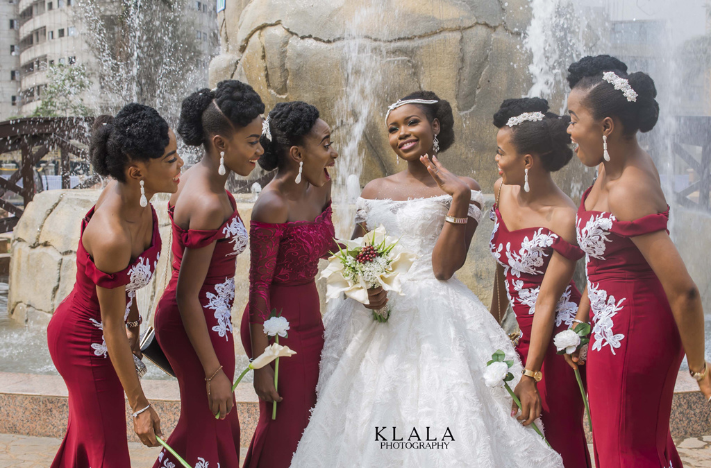 Enticing White Wedding Pictures and Video of Tope and Jibola